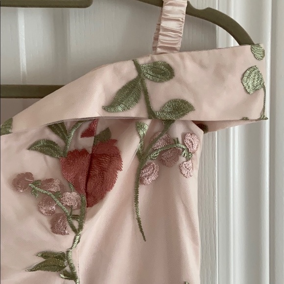 NWT Chi Chi London Floral Dress - Picture 6 of 10